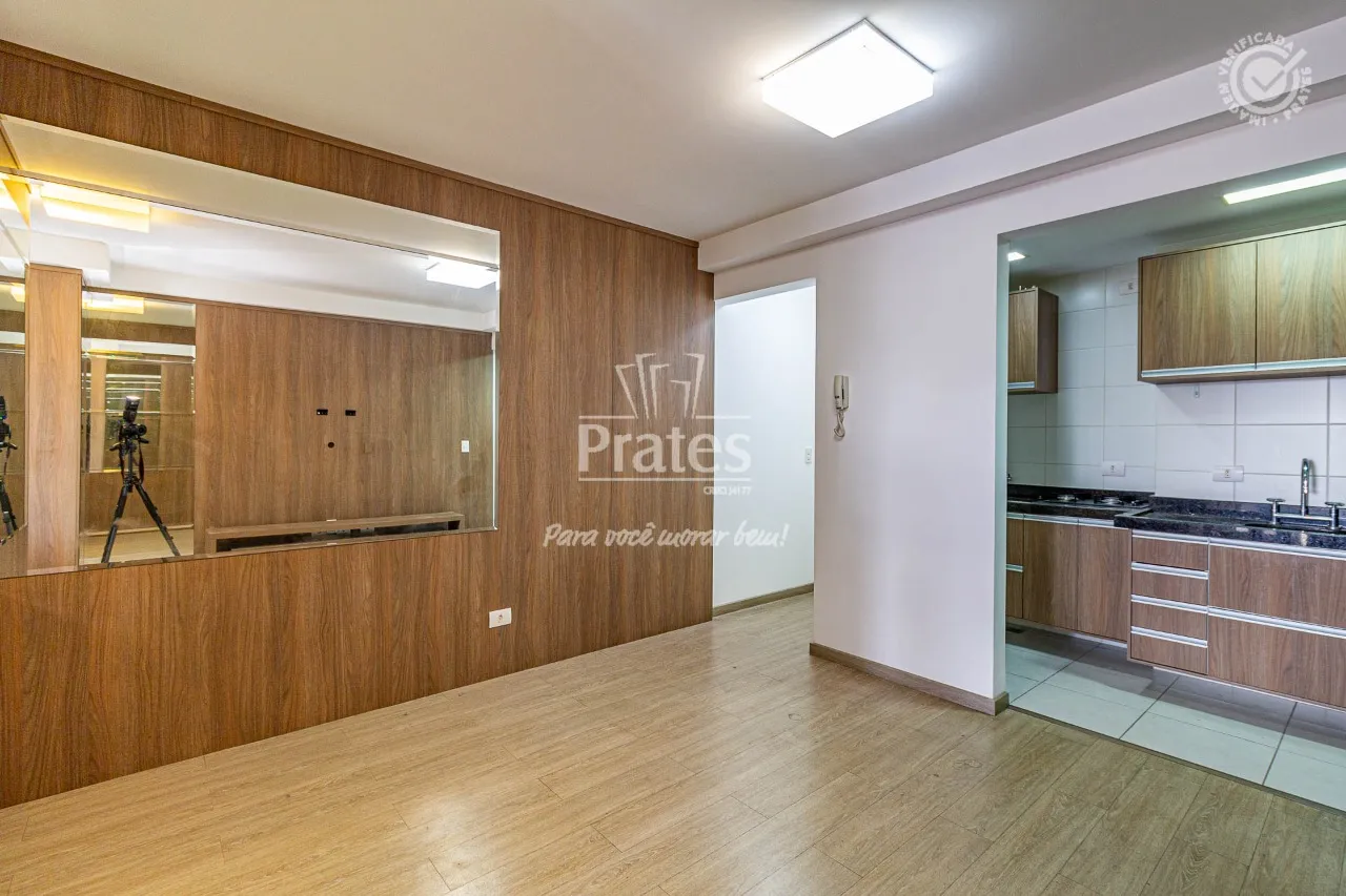 1-bedroom apartment with balcony and a separate kitchen — photo 7