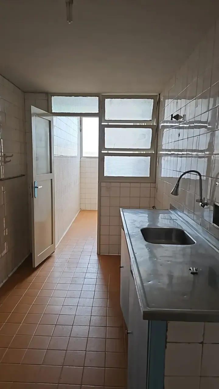 Rental apartment 90 m² with 3 bedrooms and 2 bathrooms — photo 13