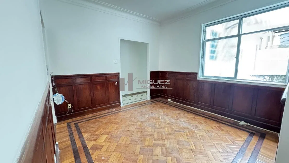 House, 80 m², with wood or laminate floors — photo 9