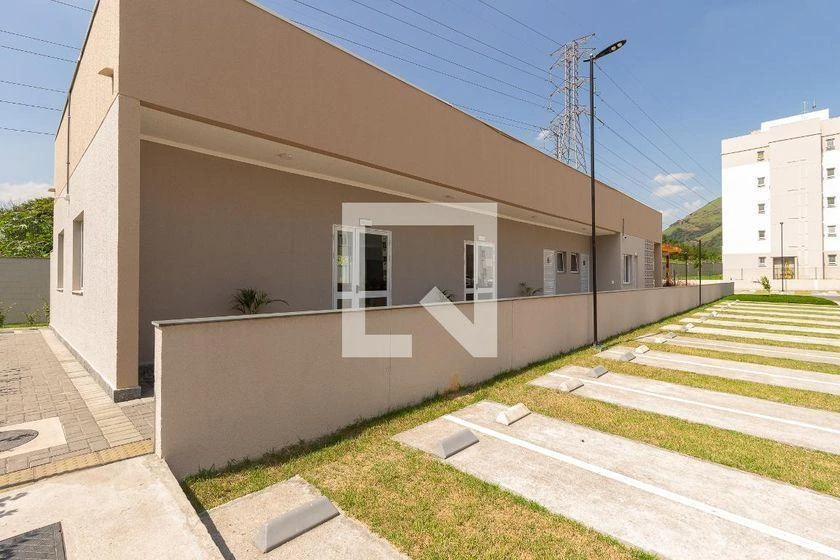 Apartamento de 2 quartos com cozinha compacta e 1 vaga — photo 47