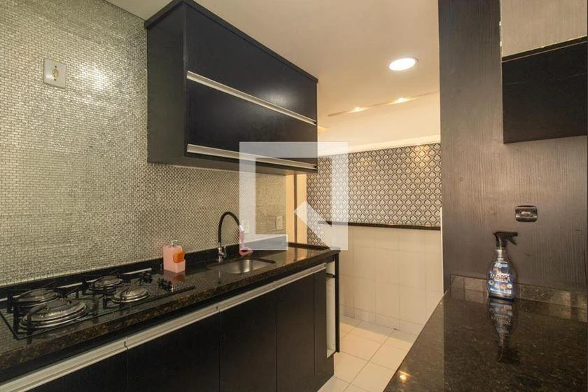 2-bedroom apartment with a home office — photo 36