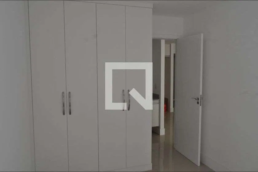 Private pool in a one-bedroom apartment, 40 m² — photo 7
