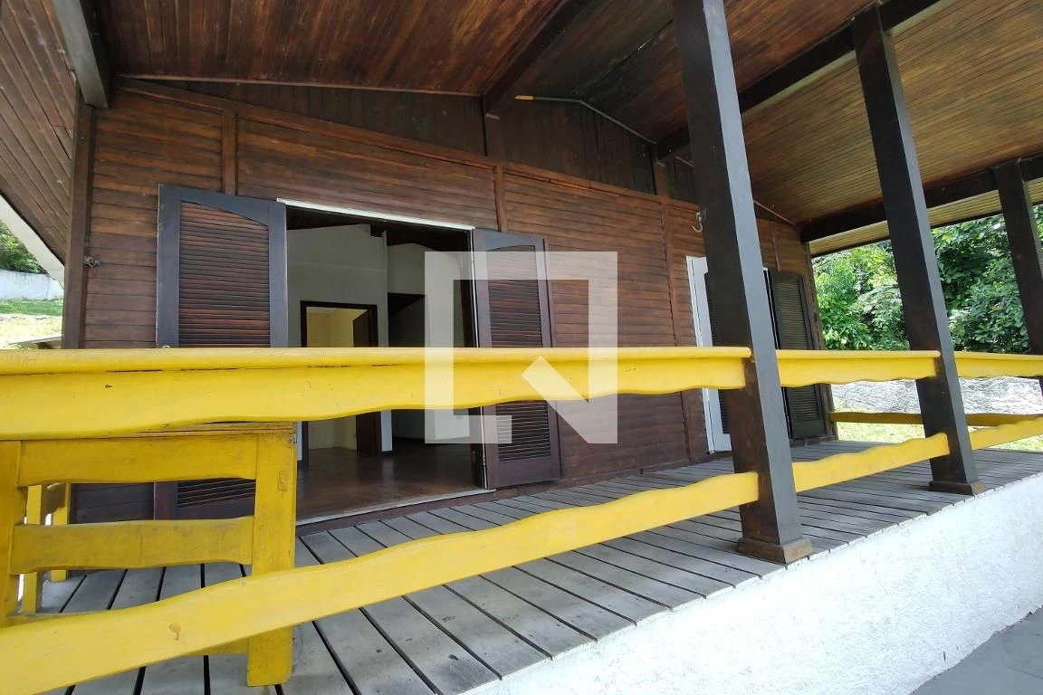 Casa para locação com 3 quartos e 280 m² — photo 14