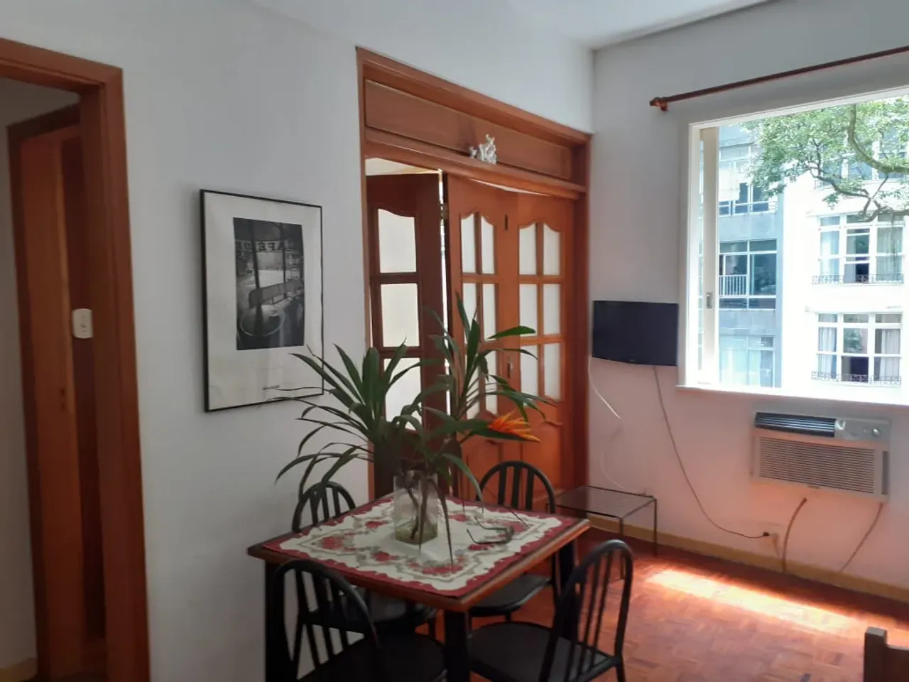 1 quarto e piso de madeira ou laminado: apartamento de 38 m² — photo 10