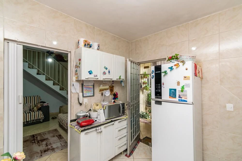 Furnished house with 5 bedrooms and a balcony — photo 42