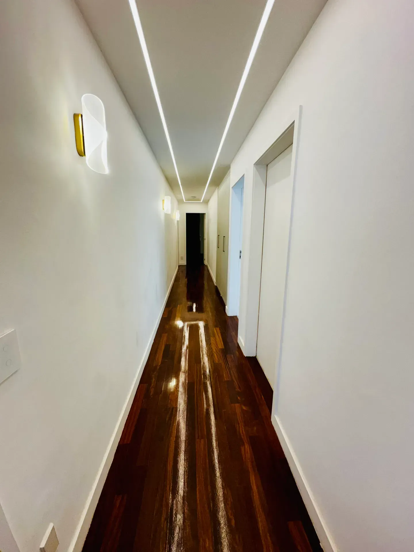 Мебльована дуплекс-квартира з 4 спальнями й 600 м² — photo 26