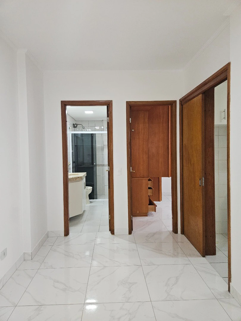 Apartamento de 1 quarto com varanda envidraçada, Centro — photo 17