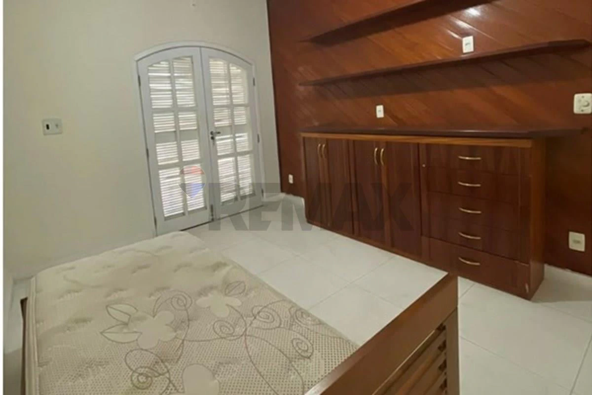 Casa de 4 quartos com churrasqueira privativa — photo 24