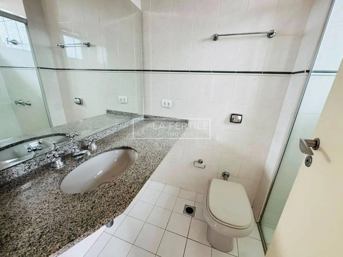 3-bedroom apartment with 4 bathrooms, 184 m² — photo 27