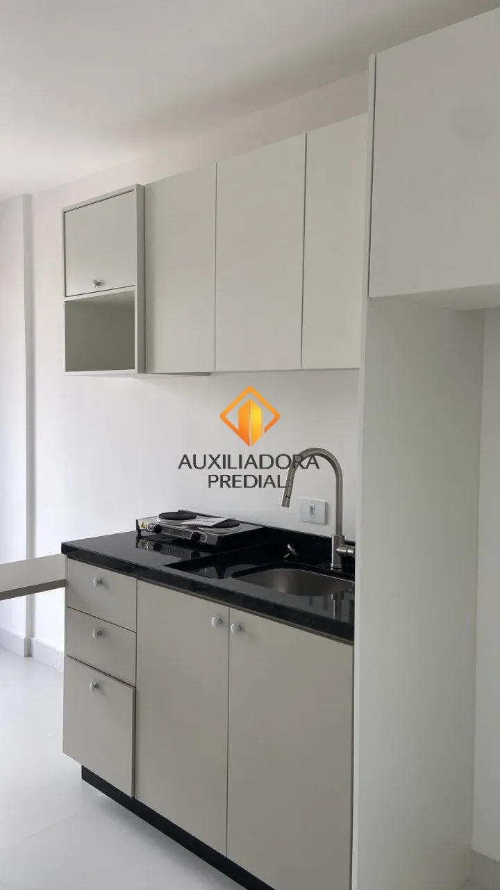 Apartamento de 1 quarto com varanda e cozinha integrada — photo 10