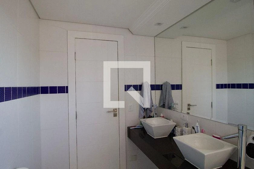 Ванна и 3 спальни: дом 250 м² — photo 39