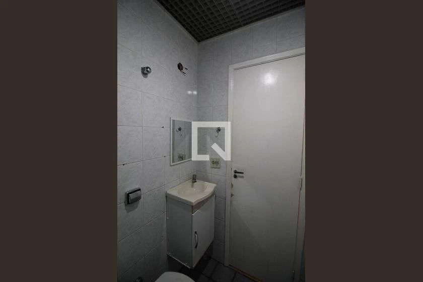 3-bedroom apartment with 95 m² and a balcony — photo 42
