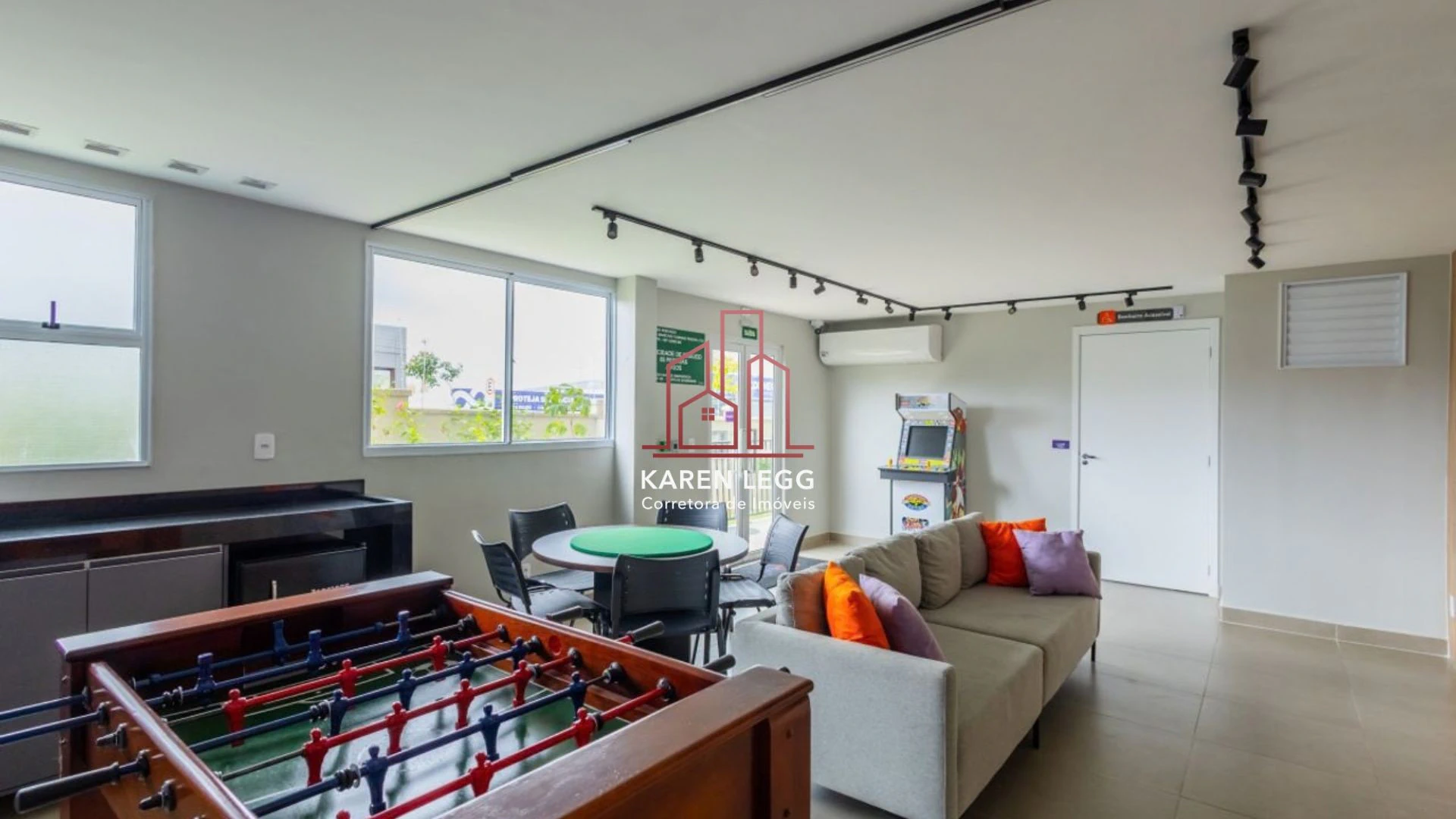 43 m² apartment with a washing machine and a home office — photo 8