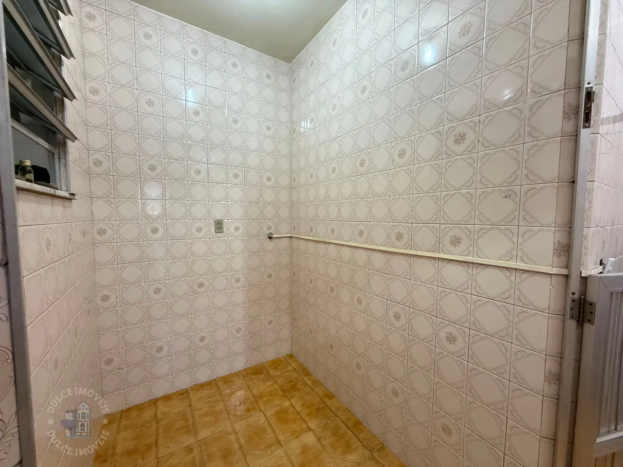 Apartment with 2 bedrooms, 1 bathroom and no parking — photo 9