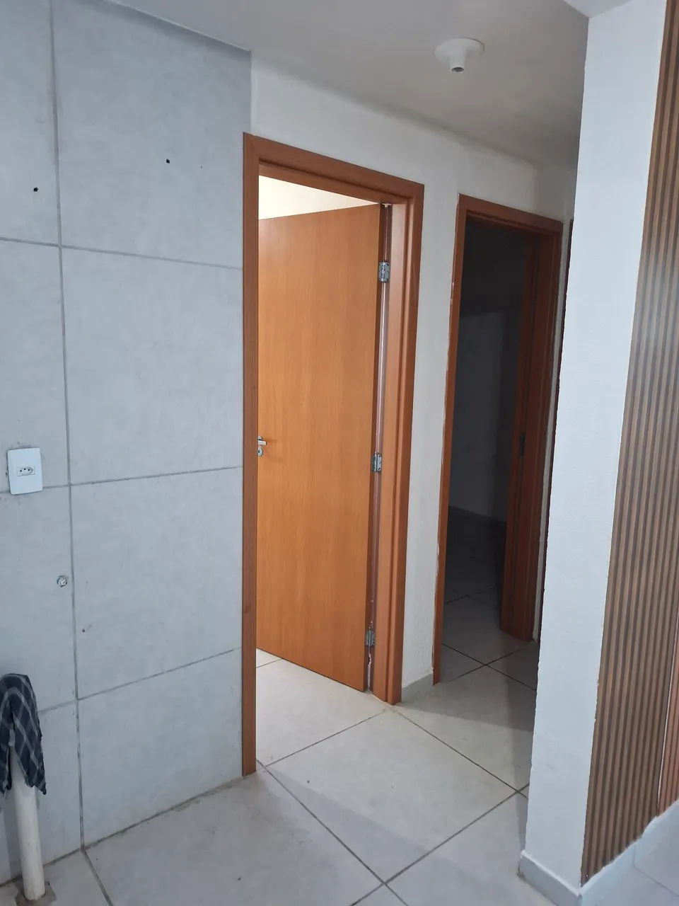 2-bedroom apartment in a building with a gym — photo 5