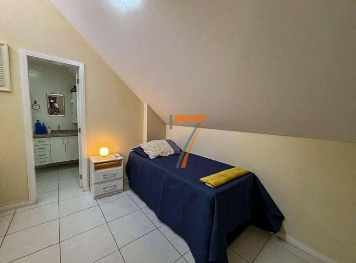 Furnished 117 m² apartment with 3 en-suite bedrooms — photo 7