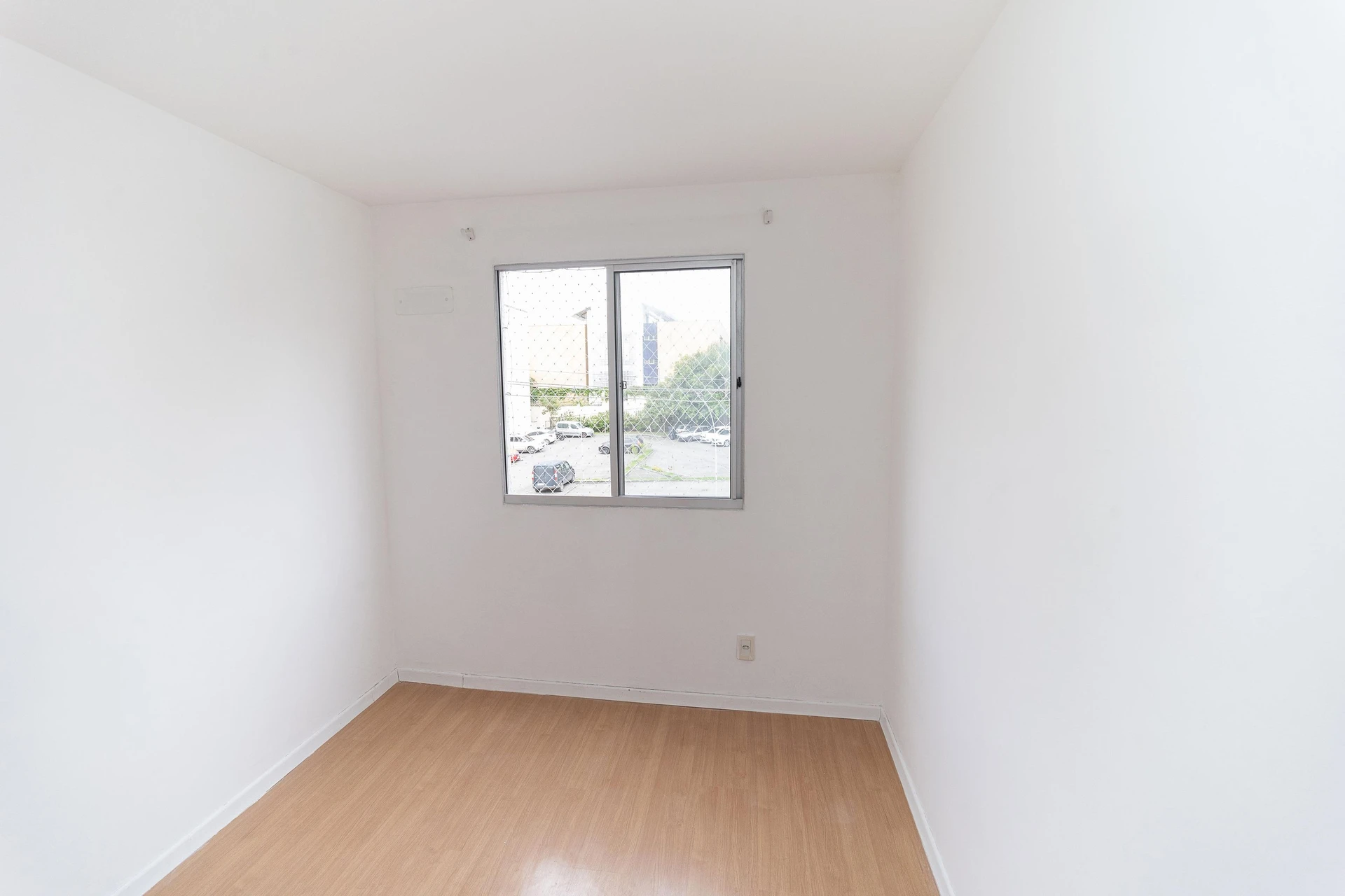2-bedroom apartment in a building with a pool — photo 23