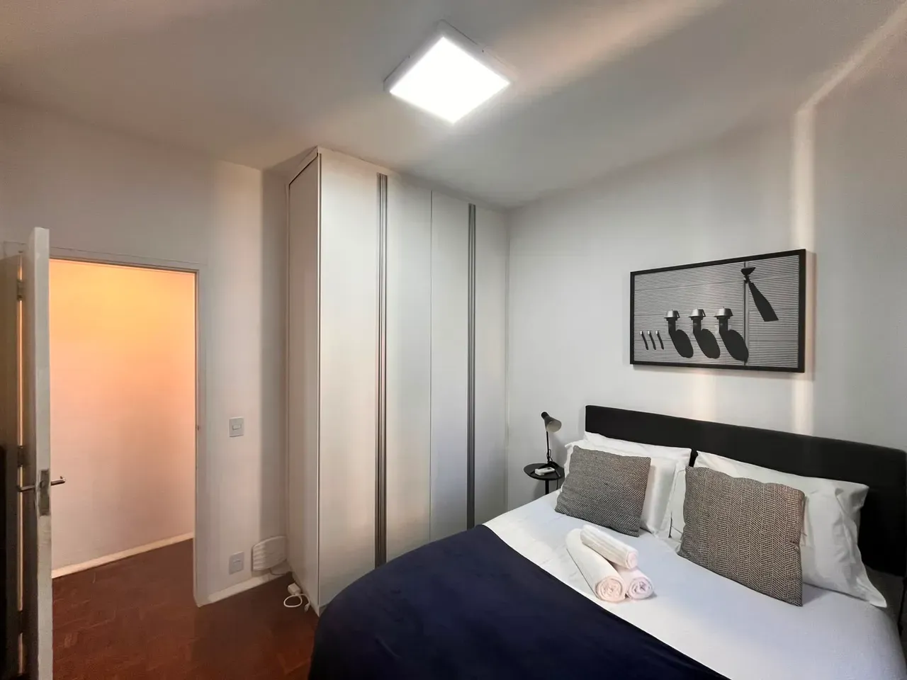 Furnished 3-bedroom apartment with gas open-plan kitchen — photo 26