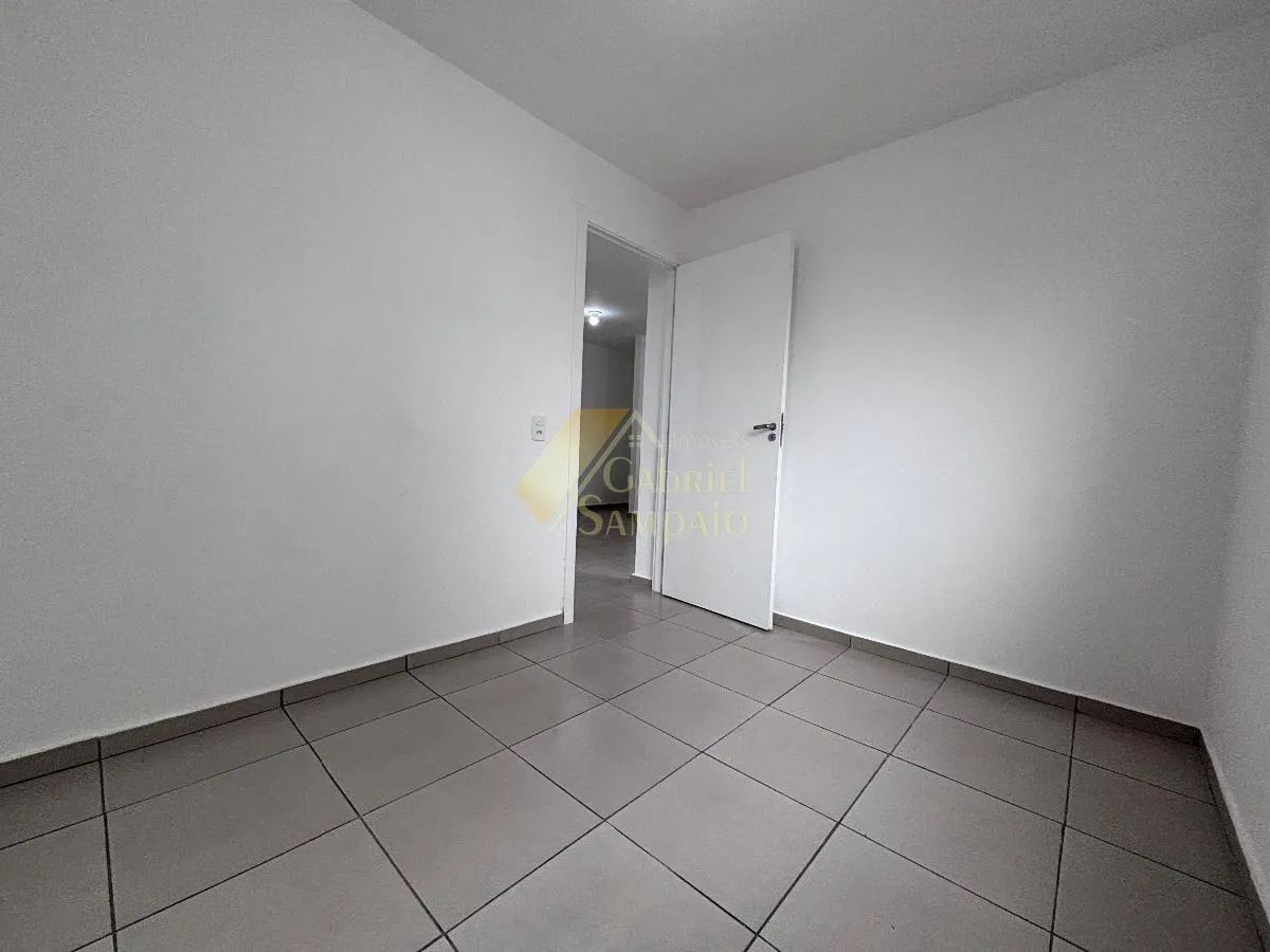 2-bedroom apartment with a washing machine — photo 6