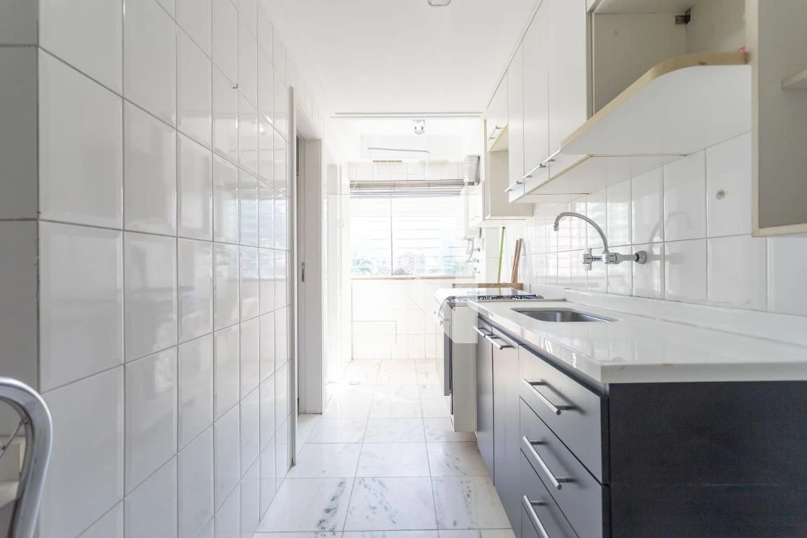 1-bedroom apartment with balcony and private BBQ grill — photo 43