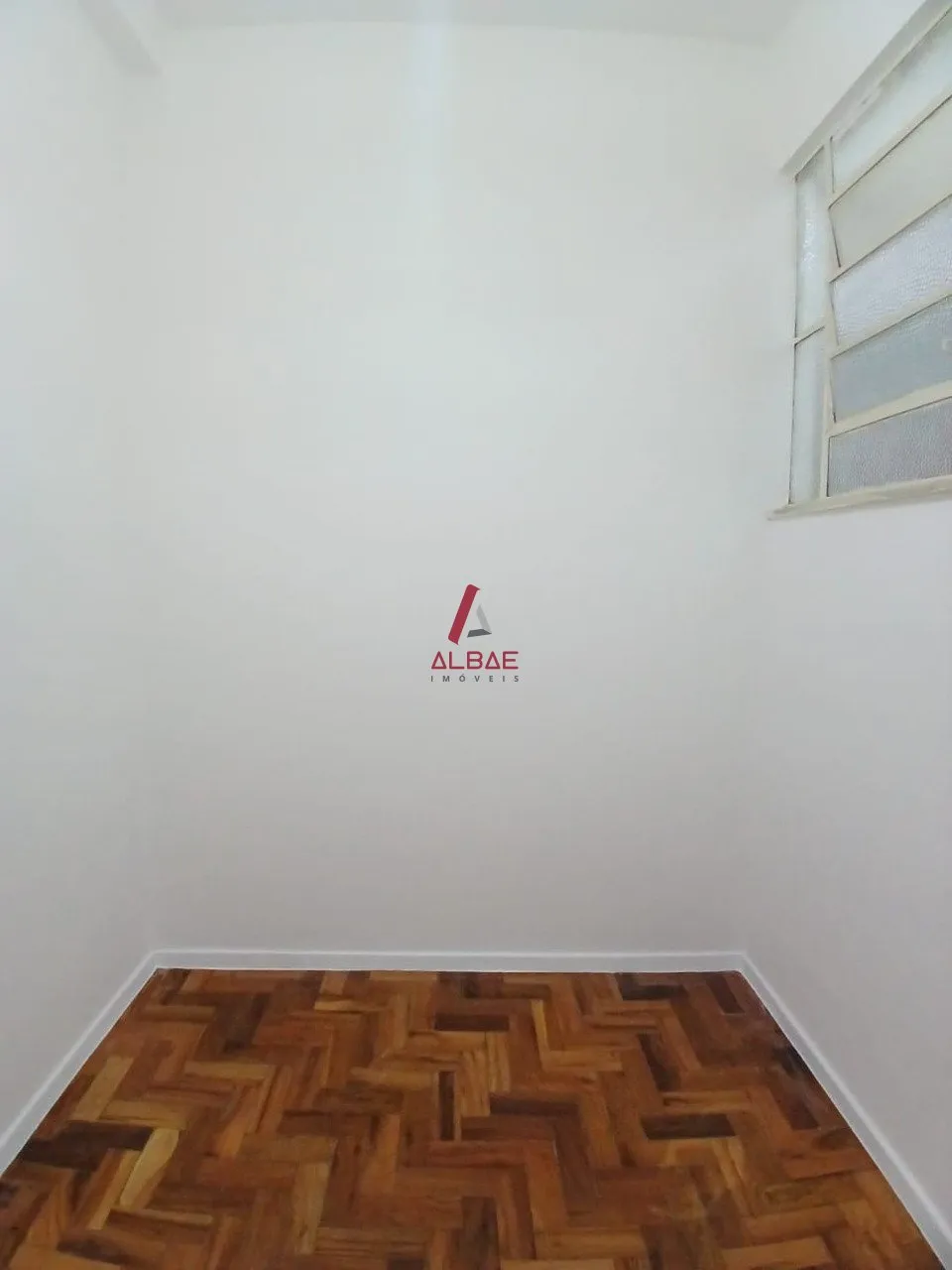 Apartamento com 2 quartos, 1 vaga e banheiro — photo 8