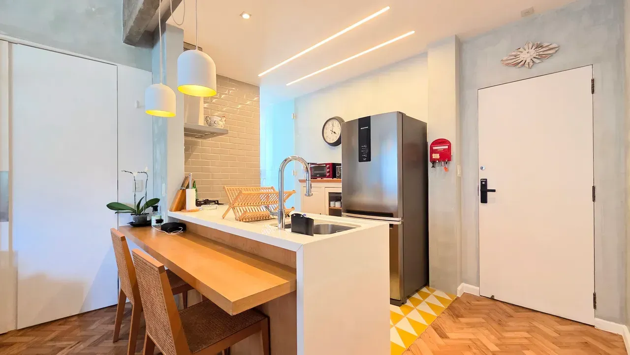 Furnished 3-bedroom apartment with open-plan gas kitchen — photo 5