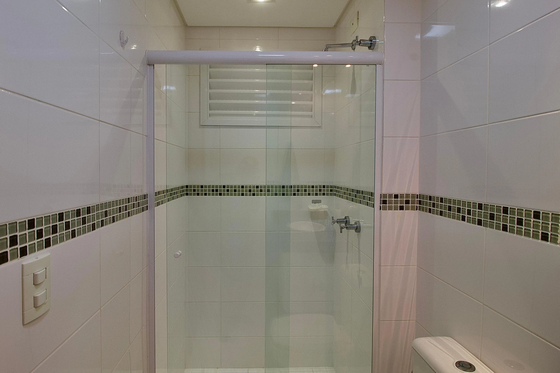 2-bedroom apartment with a washing machine — photo 22
