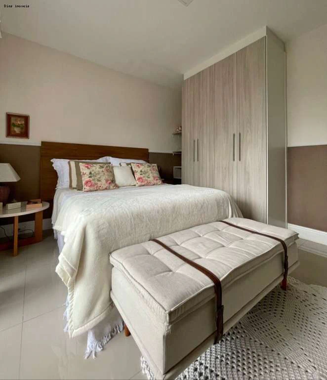 House with 4 en-suite bedrooms, 6 baths and 3 parking — photo 5