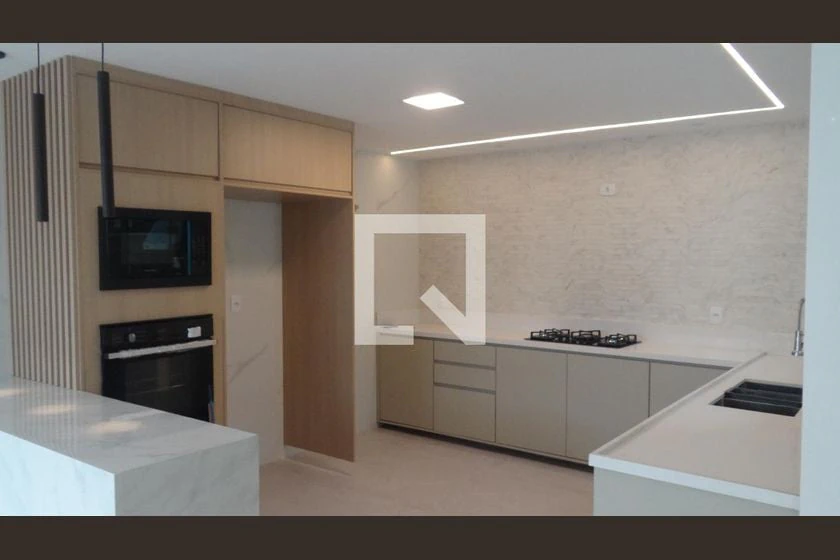 House, 384 m², with floor-to-ceiling windows — photo 5