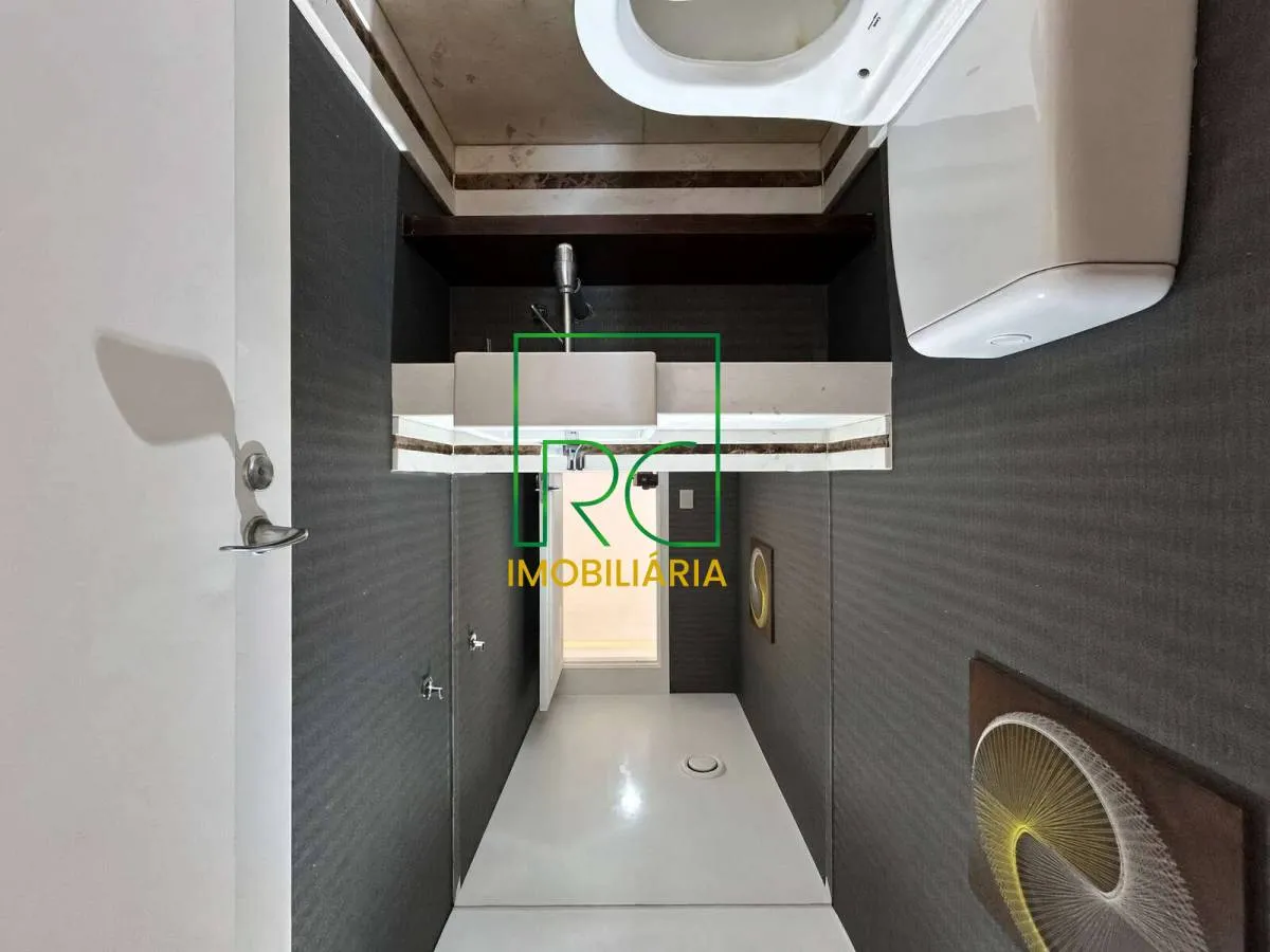 4 quartos e janelas do piso ao teto: apartamento de 174 m² — photo 45