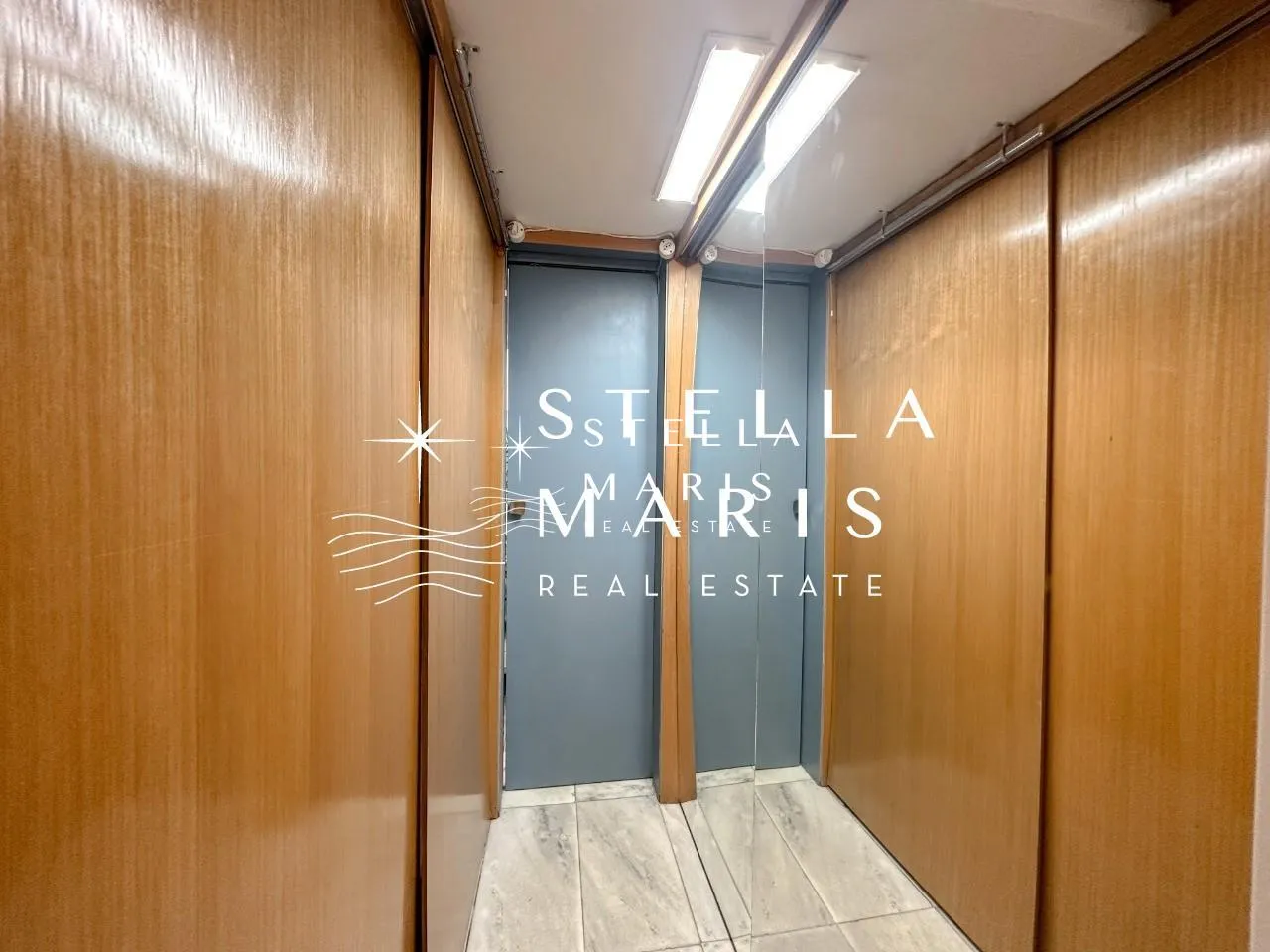 Furnished 2-bedroom apartment with 3 bathrooms — photo 3