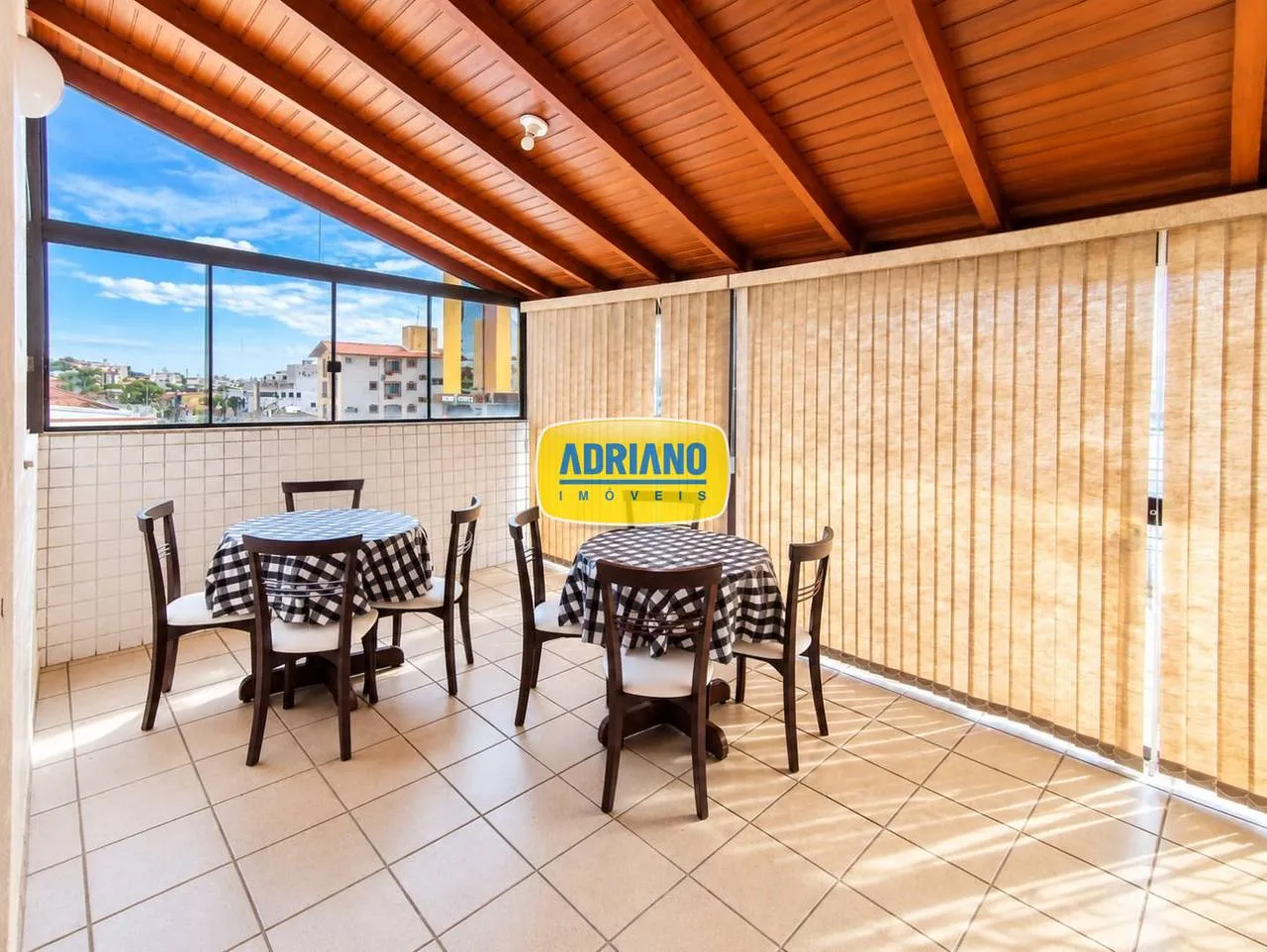 Furnished house, 150 m², with a grill on the balcony