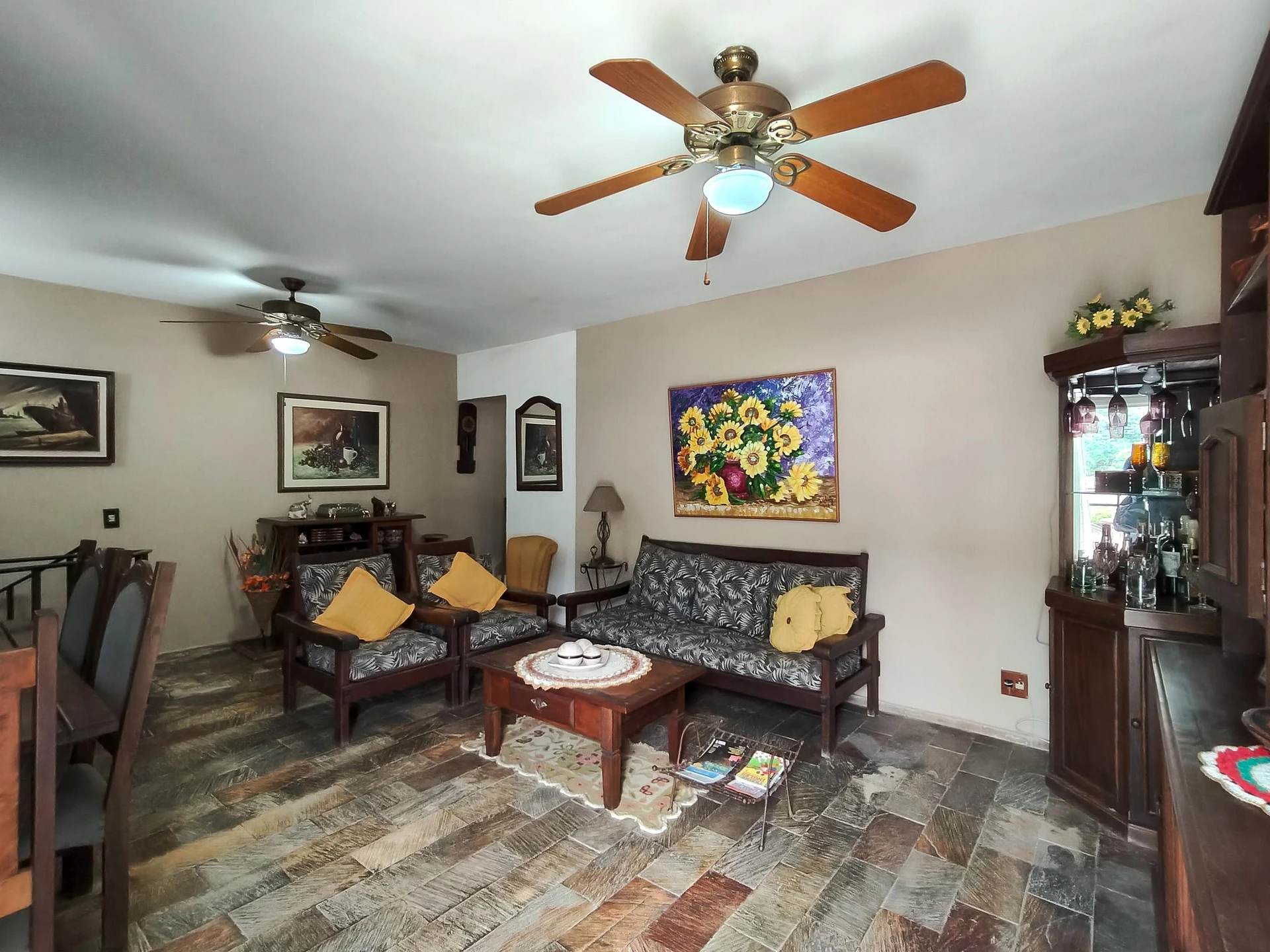 Mountain view in a 3-bedroom apartment, 200 m² — photo 80