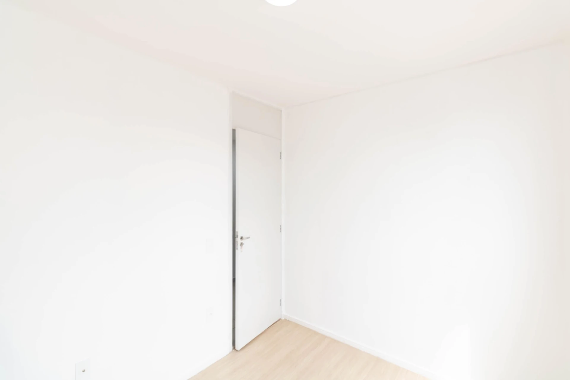 Furnished apartment, 42 m², with a washing machine — photo 31