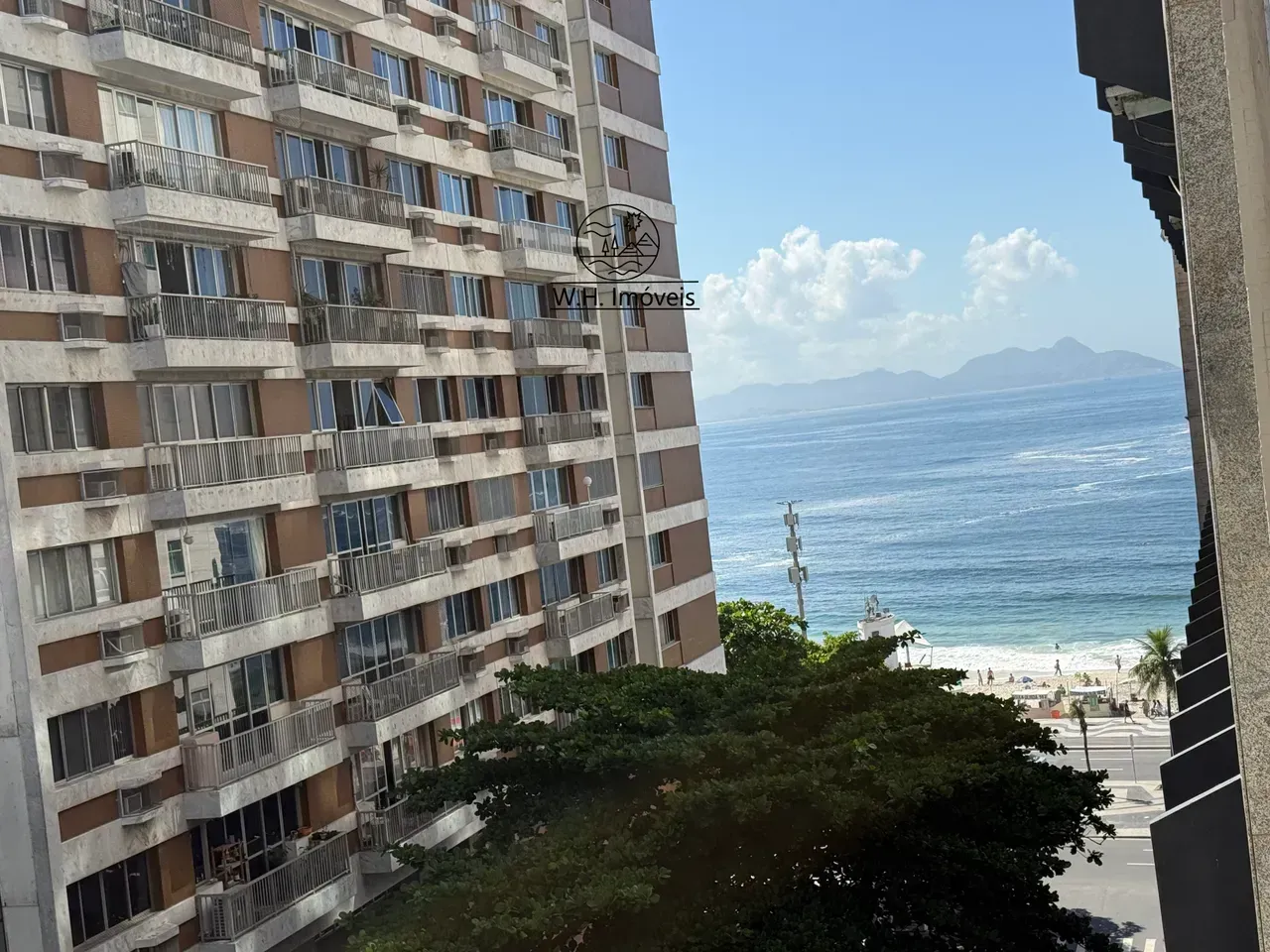 3-bedroom apartment 138 m² with water view — photo 3