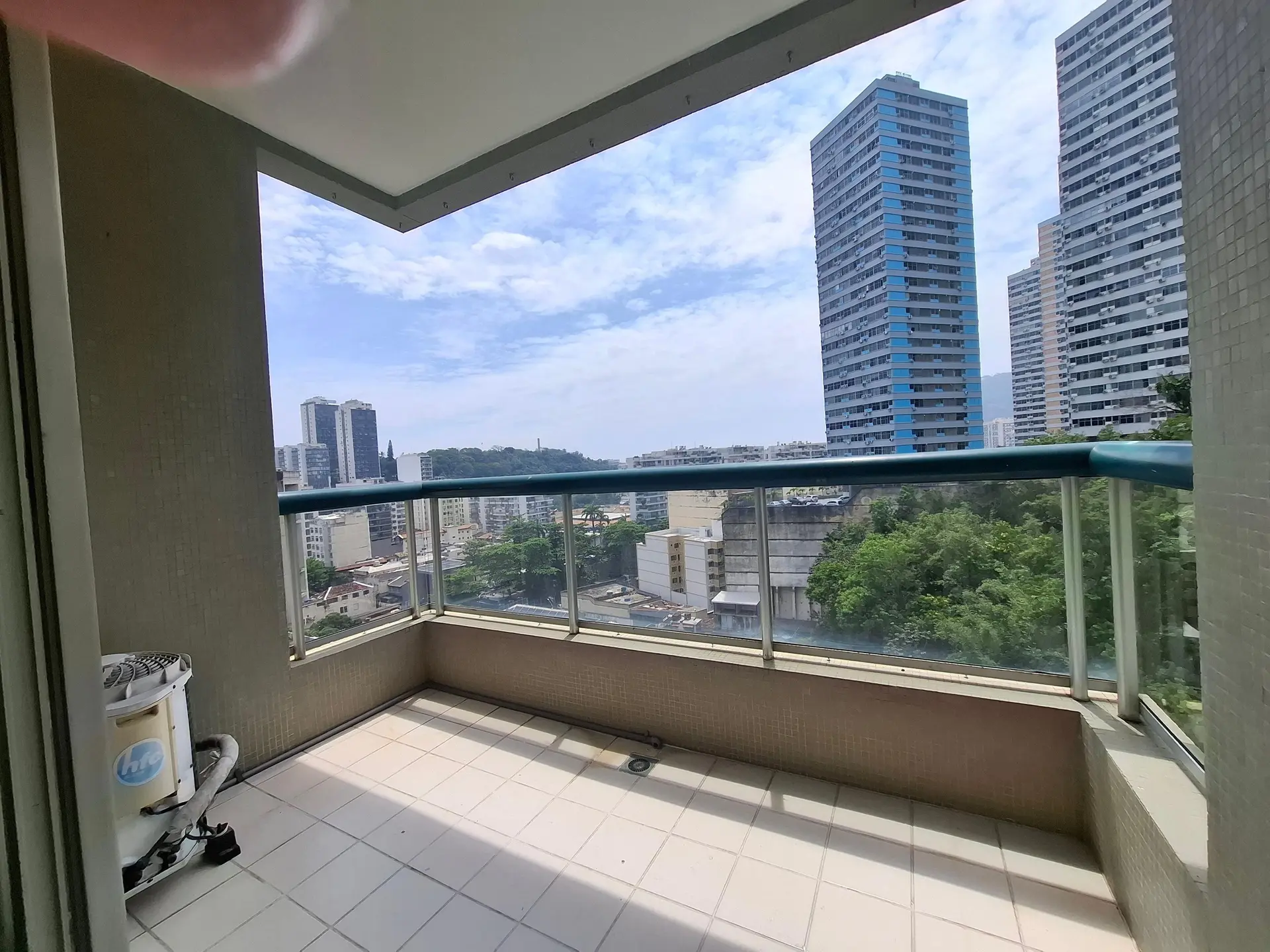 2 quartos e janelas do piso ao teto: apartamento de 75 m² — photo 12