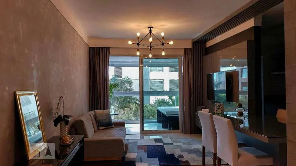 Furnished apartment with 2 en-suite bedrooms