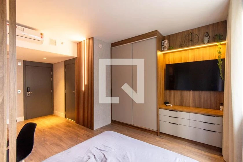 Apartamento de 1 dormitorio con cocina compacta — photo 7