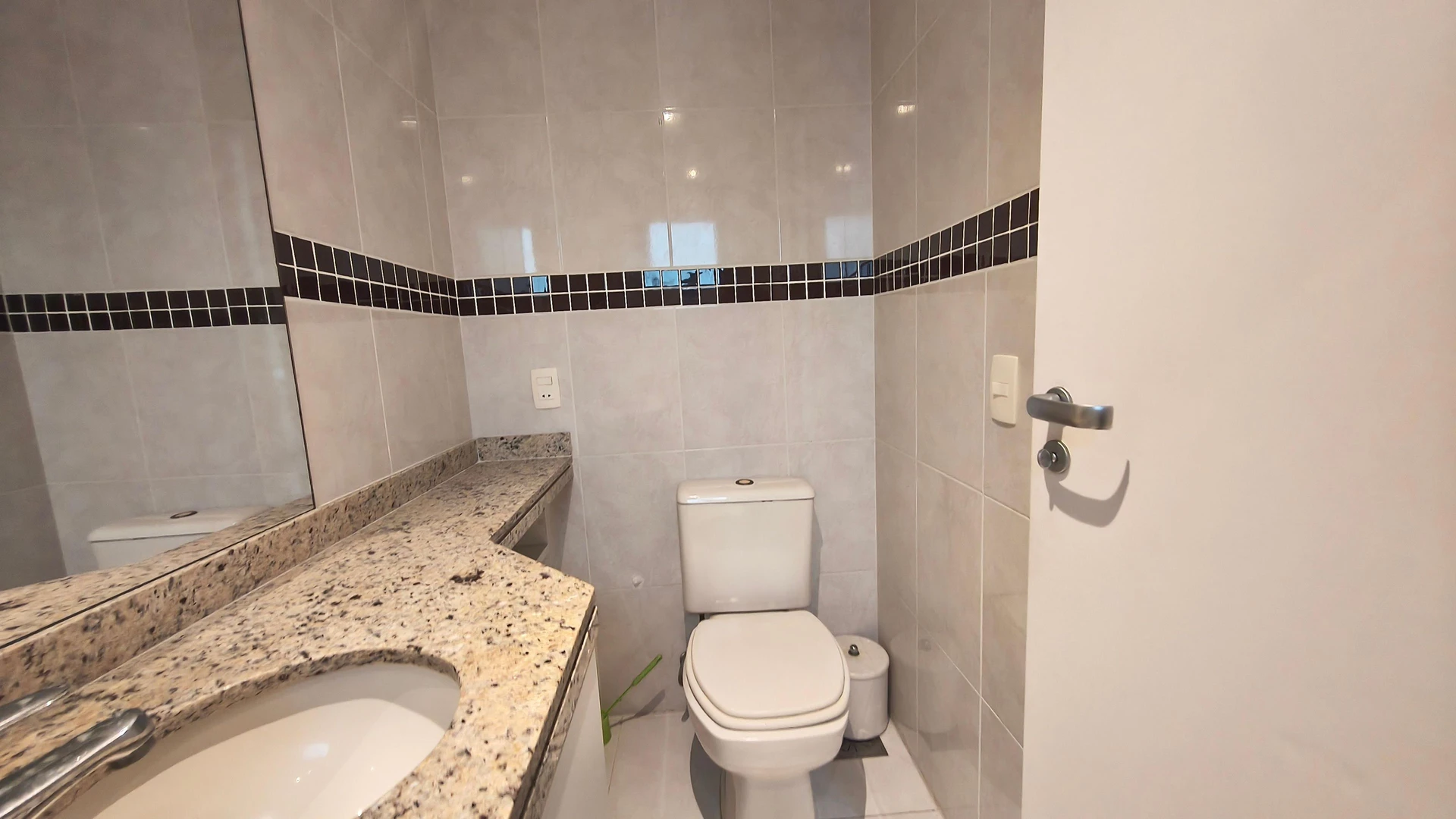 5-bedroom apartment with a washing machine in Rio de Janeiro — photo 67