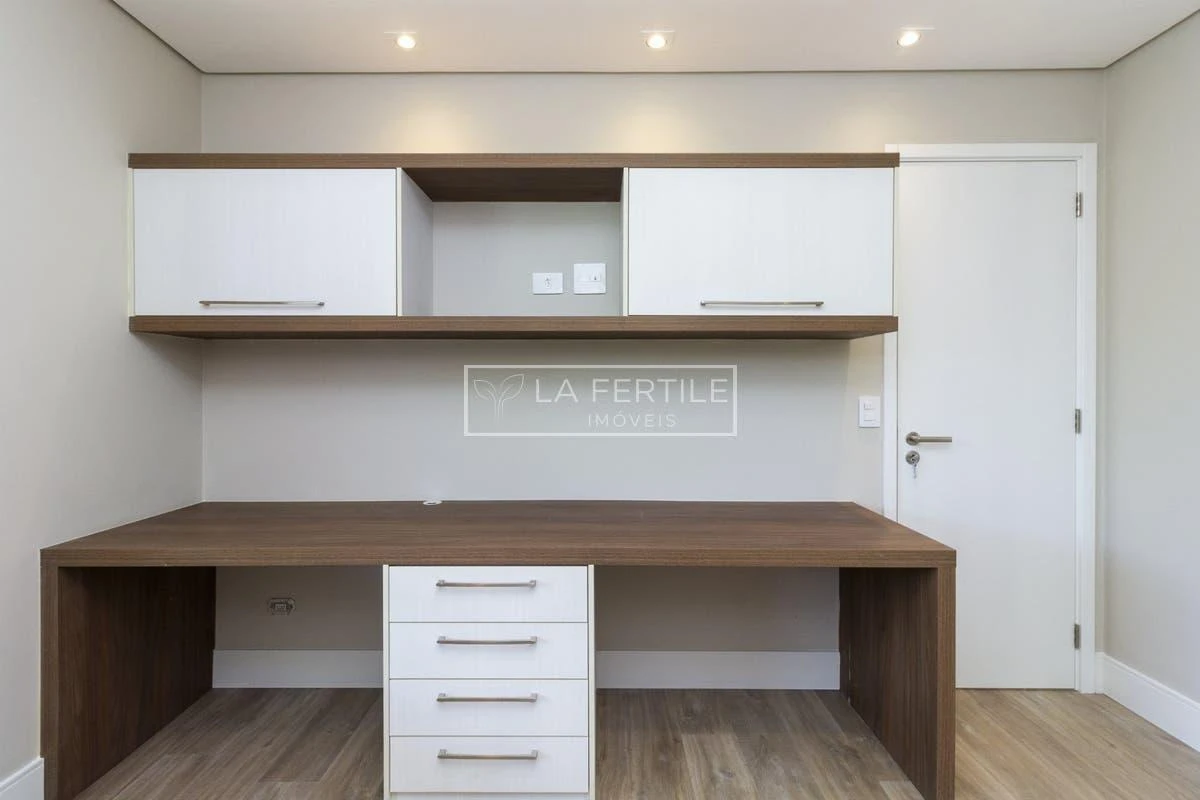 Apartment, 158 m², with a walk-in closet — photo 11