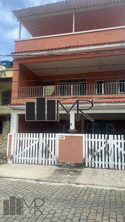3-bedroom house with a washing machine — photo 12
