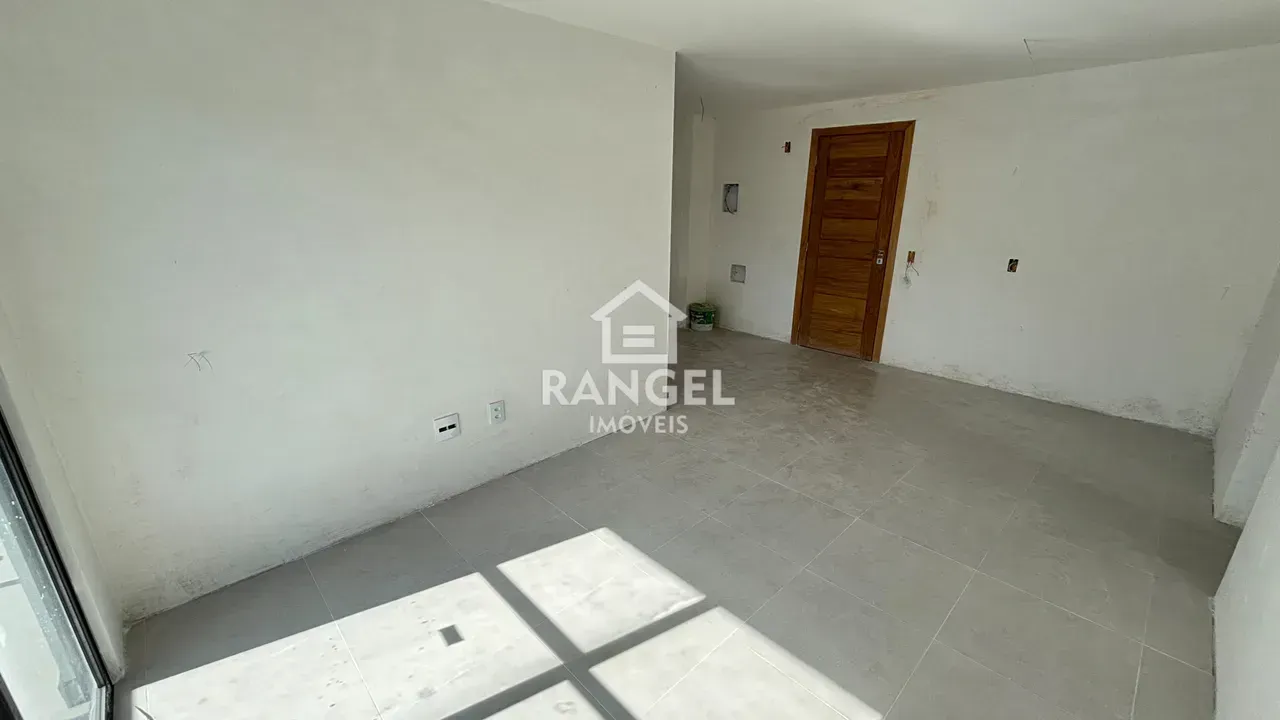 Apartamento sem mobília com 2 quartos e varanda — photo 13