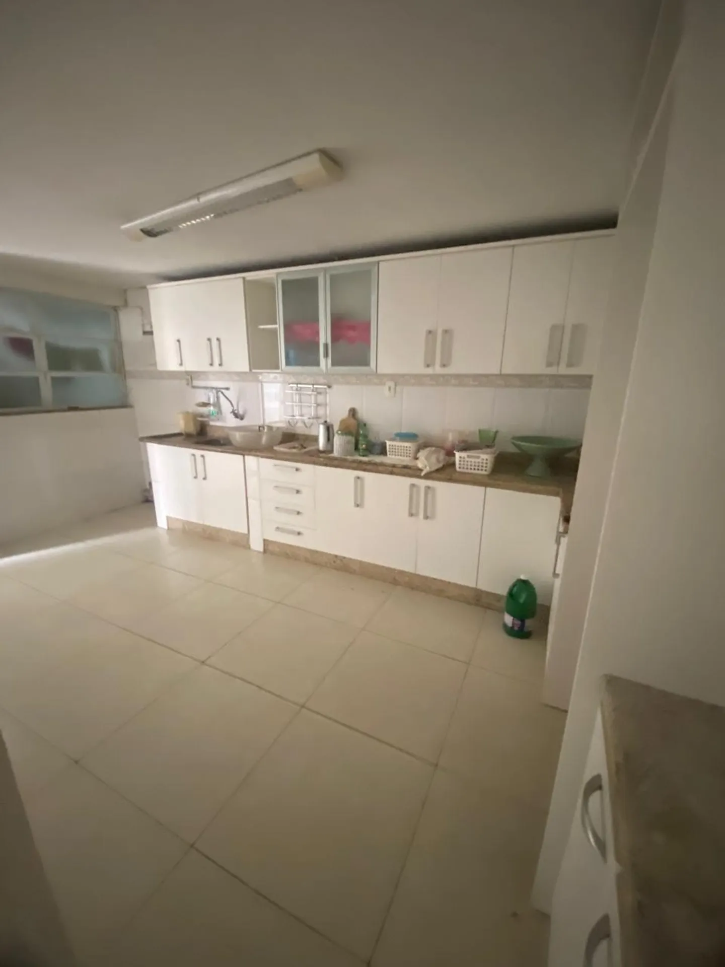 Casa com 4 dormitórios e fogão a gás
