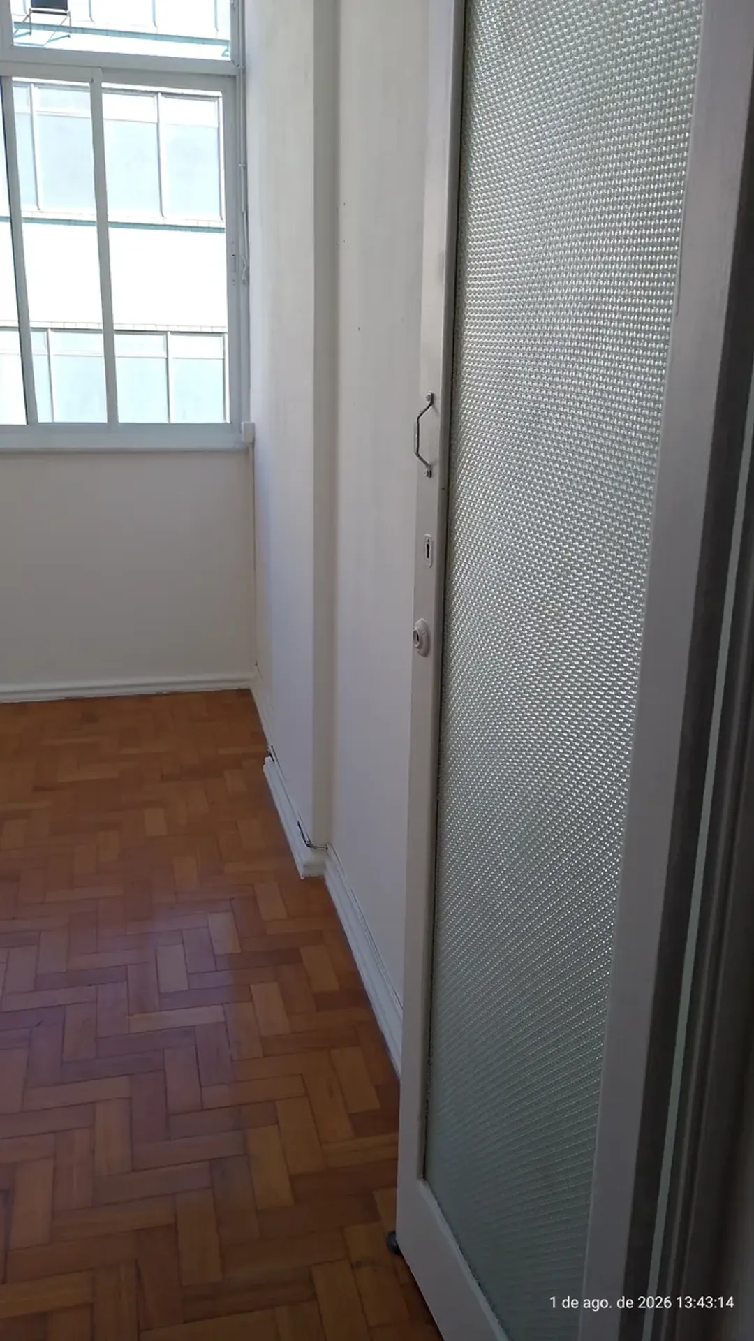 Unfurnished 1-bedroom apartment with 2 bathrooms — photo 6