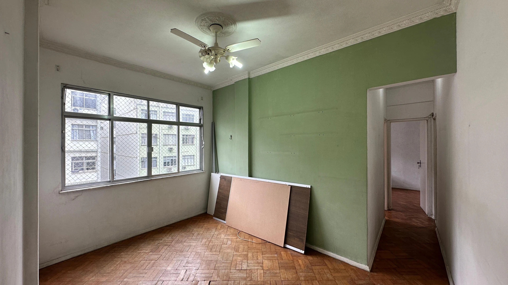 1-bedroom apartment with a separate kitchen and no parking — photo 5