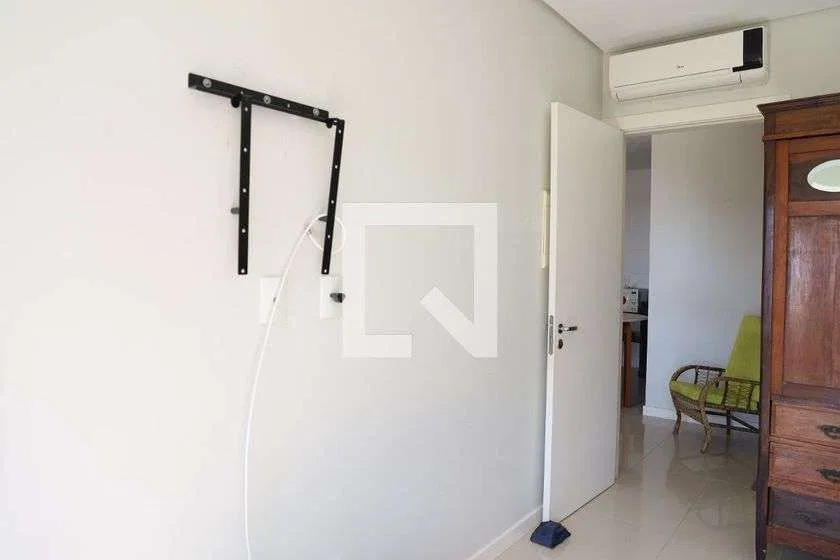 1-bedroom apartment with a balcony and private BBQ — photo 12