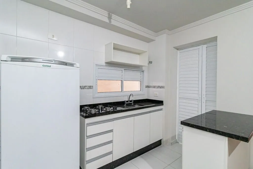 1-bedroom apartment with open-plan kitchen on 46 m² — photo 10