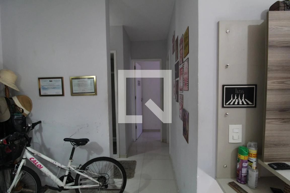 Apartamento mobiliado com 2 quartos e varanda — photo 33