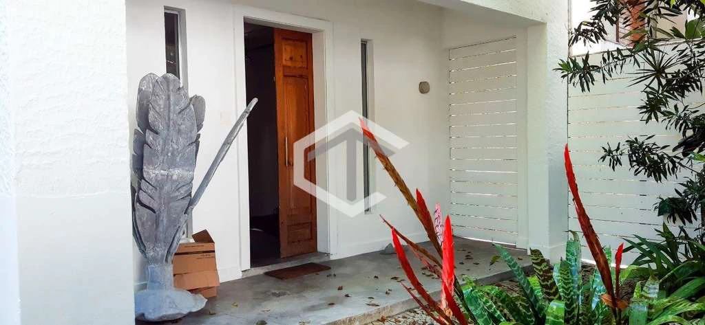 Duplex house with 3 bedrooms and 265 m², private yard — photo 10