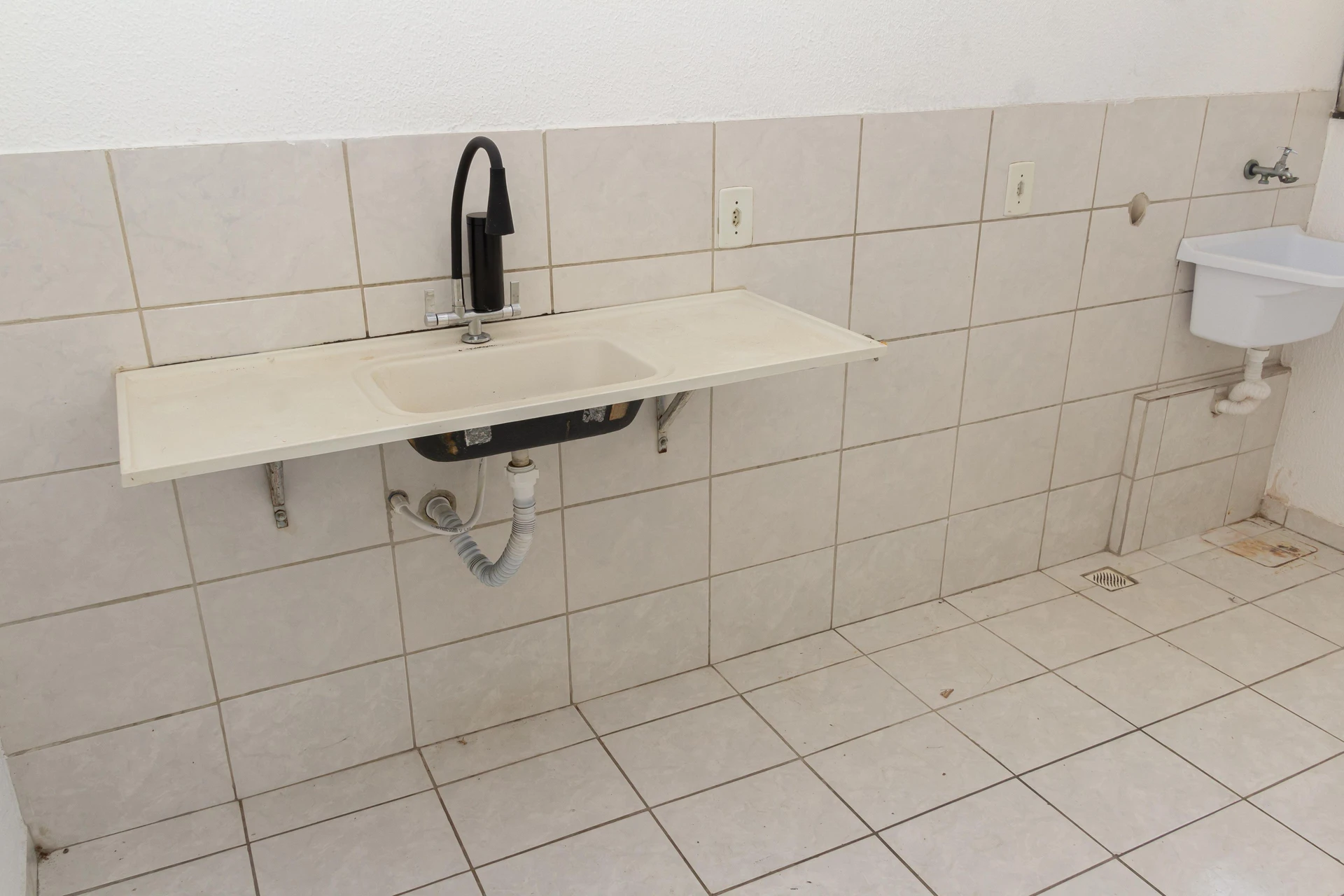 Apartamento com 2 quartos e 1 banheiro — photo 95